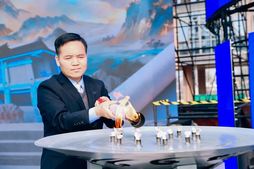 823A0990.JPG 823A0990.JPG